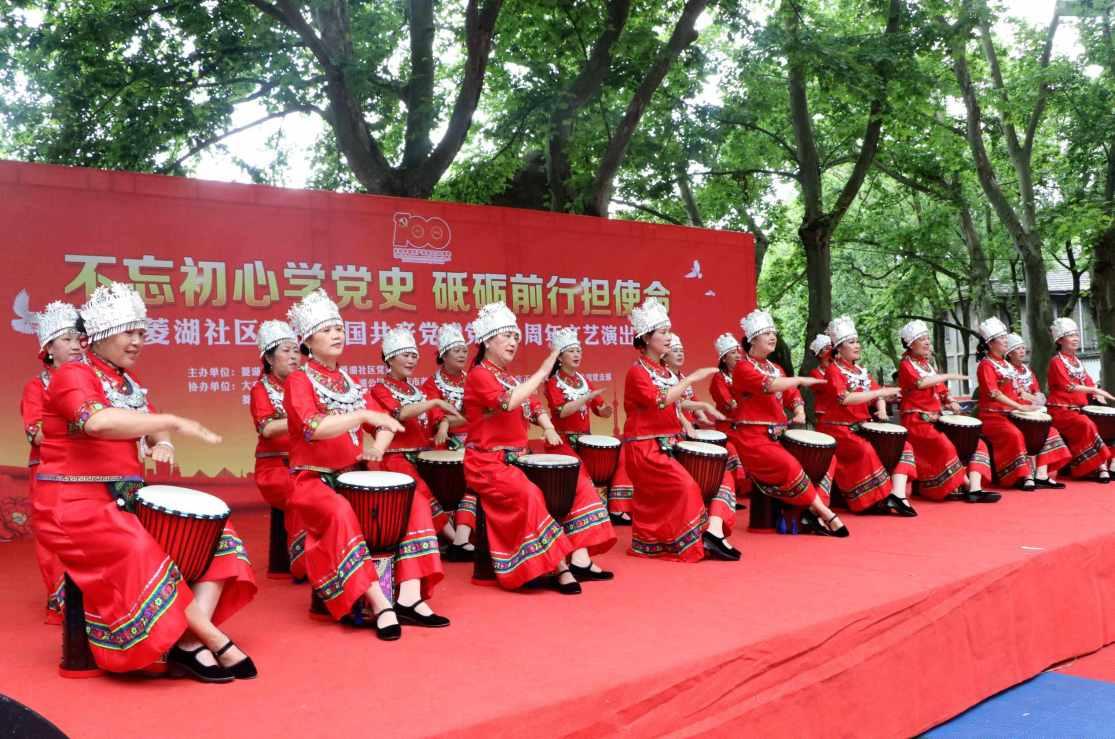 注重培养学生的批判性思维